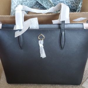 Kate spade large tote with dust cover sold out